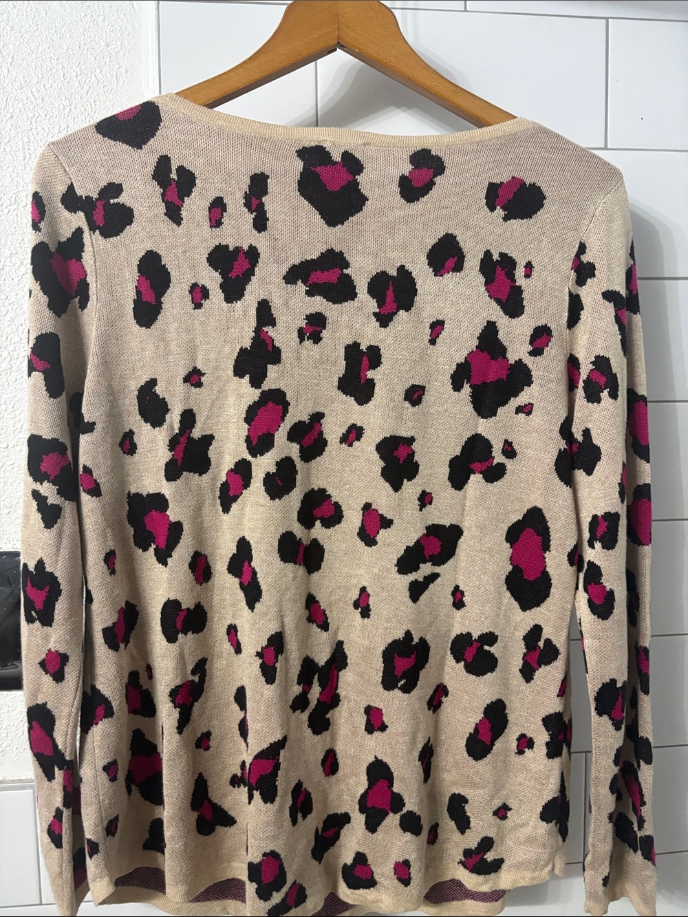 Chico's Beige Leopard Sweater with Black and Fuchsia Spots - Picture 3 of 3